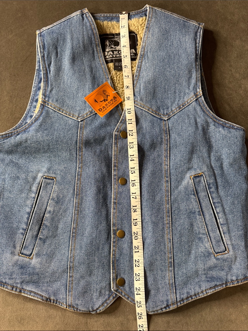 Men’s Blue Denim Vest Dakota Leather Co. MEDIUM Snap Closure Sherpa Lined NWT - Picture 9 of 12